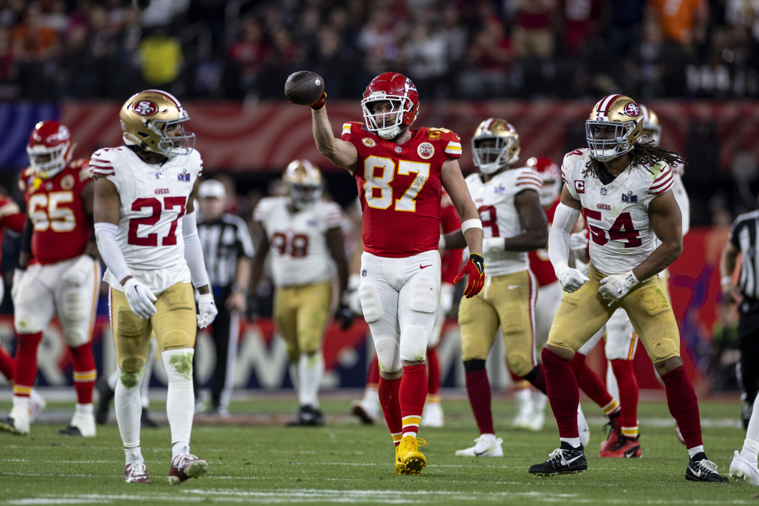 突显他不可 突显他不可